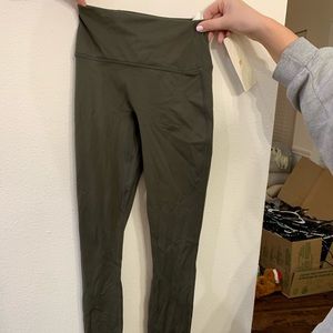 Workout pants